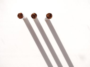 Sigara ve tütün ürünleri.