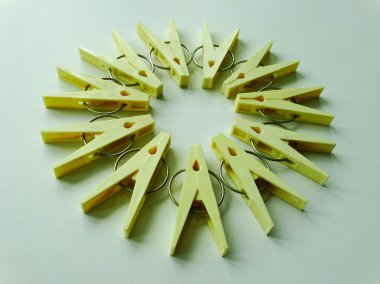 clothespins ceketler