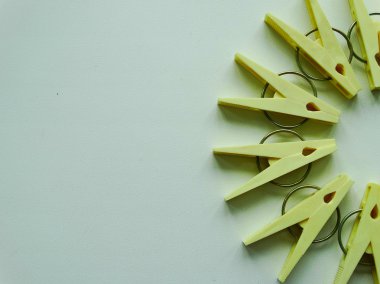 clothespins ceketler