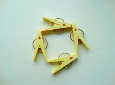 clothespins ceketler