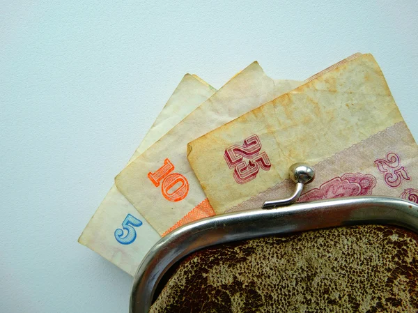 Mirasyedi bir çanta içinde