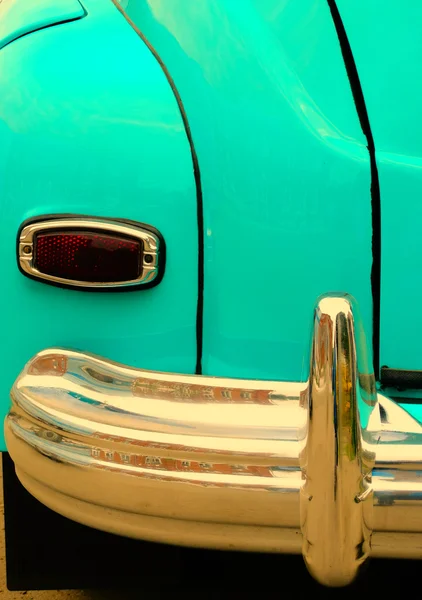 Antiguo coche retro en exposición — Foto de Stock