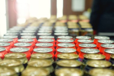 Alkol sorunu çözme alışkanlığı dünya tüketimi hastalık bağımlılığını etkiler. Güçlü bira üretimi, tat alma, rahatlama zehirlenmesi.