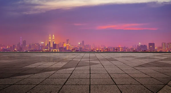 Skyline van de stad panoramisch — Stockfoto