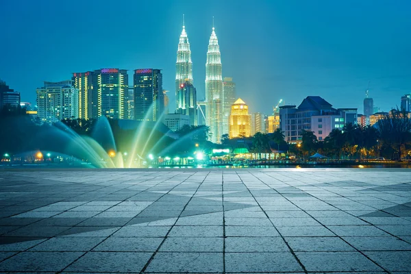 Lumpur Kuala lumières de nuit — Photo
