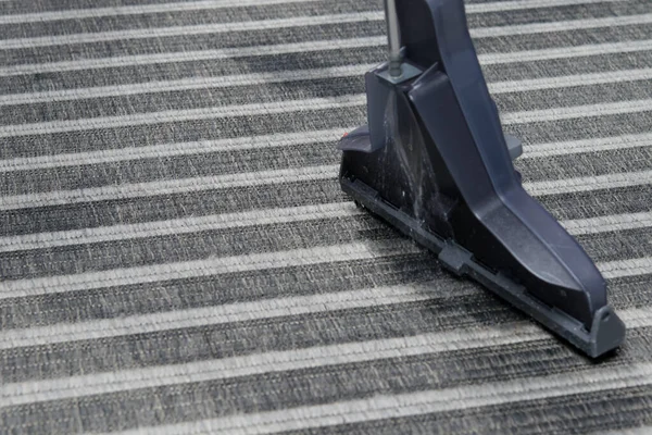 Background Striped Carpet Vacuum Cleaner Brush Wet Cleaning Close — Stock Photo, Image