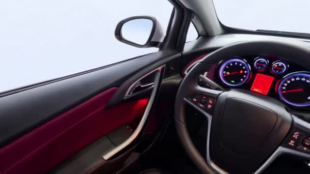 Внутренняя панель автомобиля панорамный снимок — стоковое видео