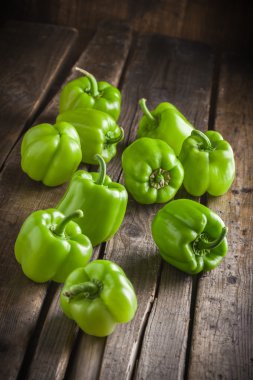Yeşil biber grup ahşap tablo