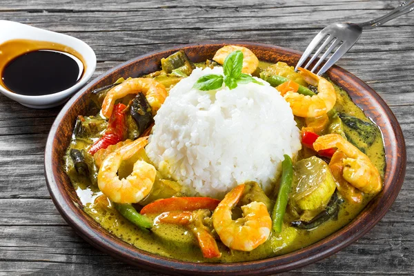 Curry,  prawns, rice , coconut, ginger and soy sauce top view — Stockfoto