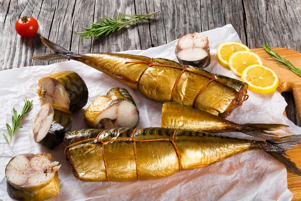 Caballa o Scombe de pescado ahumado, vista superior — Foto de Stock