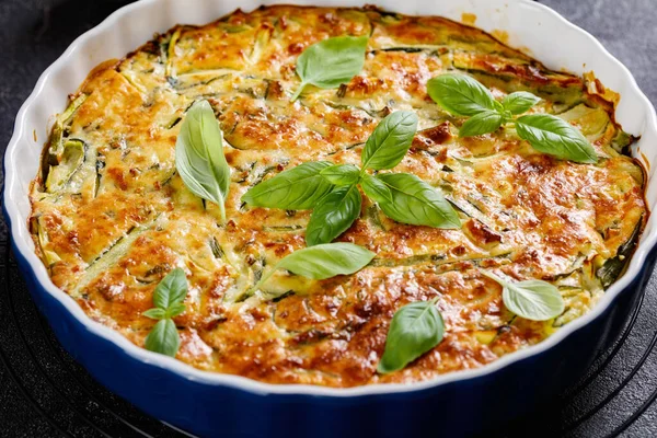 Scarpaccia Salata Toskanische Zucchini Pikante Torte Einer Auflaufform Auf Einem — Stockfoto