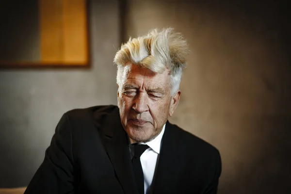 KIEV, UKRAINE - NOV 17, 2017: Amerikalı film yapımcısı David Lynch 'in basın toplantısı. 