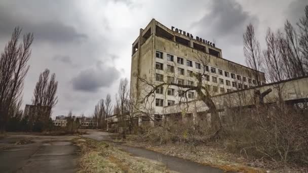 Чернобыльская Зона Отчуждения Припять Пейзаж Хронометража Заброшенного Города Гостиница Полисся — стоковое видео