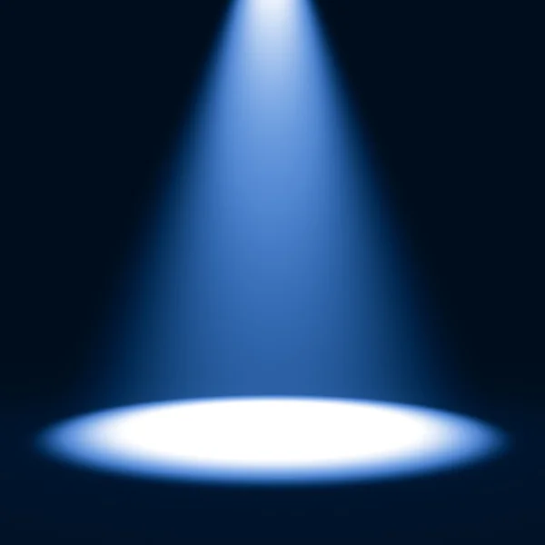 Siyah arkaplanda spot ışığı