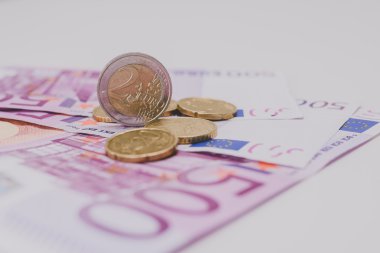 iki euro.