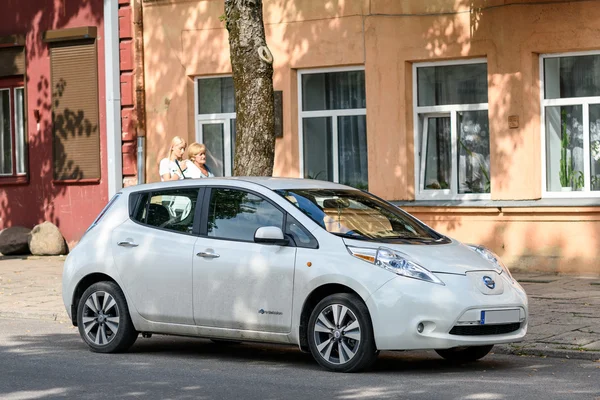 All-electric car in Kaunas — Stock Photo, Image