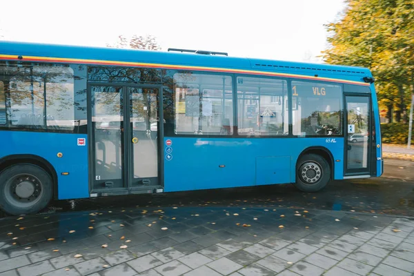 Klaipeda Litwa Październik 2020 Autobus Elektryczny Dworcu Autobusowym Kłajpedzie Tancerz — Zdjęcie stockowe