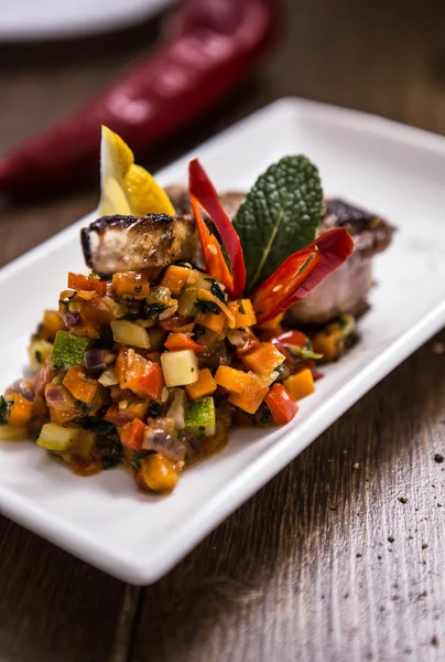 Ratatouille sebze ile sığır eti 