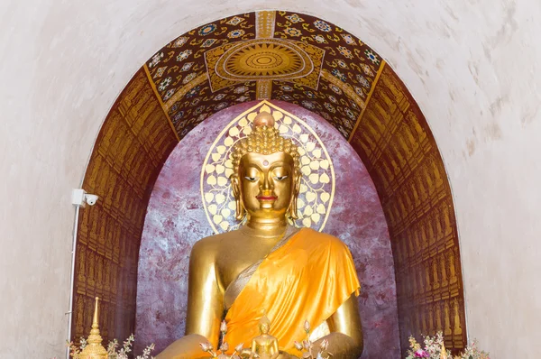 Golden Buddha Statue Chiangmai Thailand — Stock Photo, Image