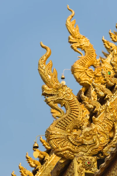 Heykel Dragon'da Wat Sri Pan Ton, Muang Nan, Thailand