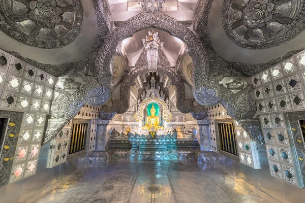 Gümüş Tapınağı'nda gece Chiang Mai, Tayland