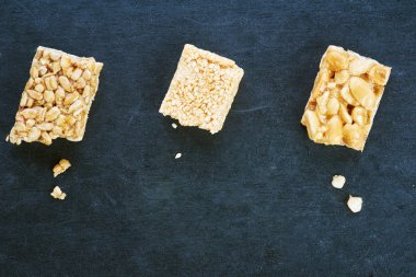 Tatlı oryantal kozinaki 