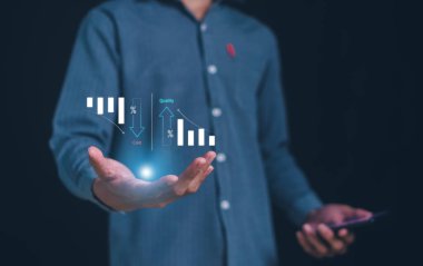 Düşük ok ile maliyet, yukarı ok ile kalite ve ürün ve hizmet kalitesinin iyileştirilmesi. Kalite kontrol.