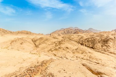 Afrika çöl ve mavi gökyüzü