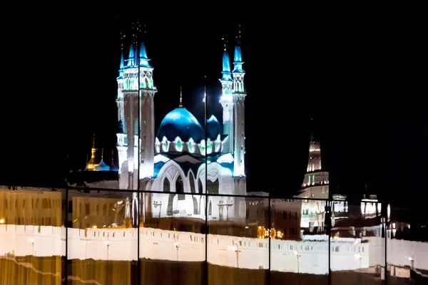 Refleksi malam Masjid Qolsharif Kazan — Stok Foto