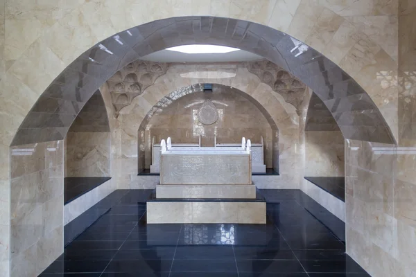 Kazan Kremlin Kazan Hanları Türbesi