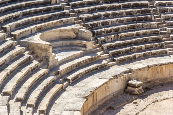 Plaats voor Vip in amfitheater in het oude Hiërapolis — Stockfoto
