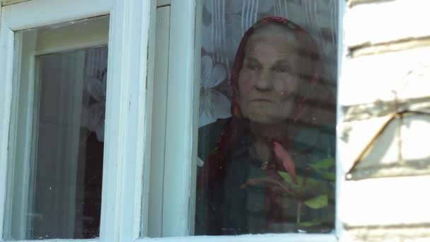 Obyčejný život v běloruské vesnice — Stock video