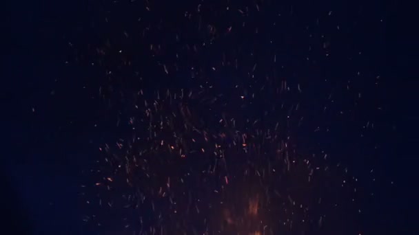 Egy hatalmas tűz szikrát Stock Videó