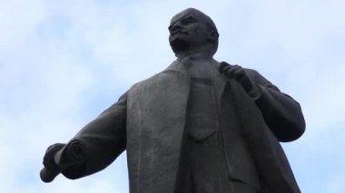 lenin için anıt