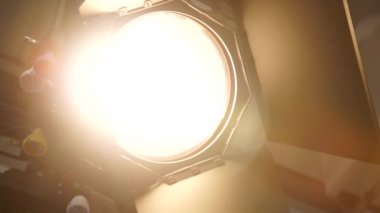 Studio Searchlight Fresnels Lens ile