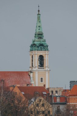 Polonya 'nın eski Torun kentinin diğer tarafından görünüşü