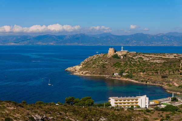 Kust en vuurtoren in Cagliari — Stockfoto