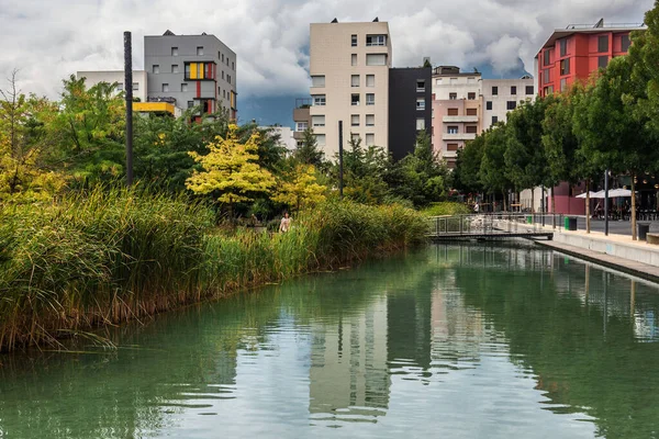 Water Garden de Bonne Eco District — Stock Photo, Image