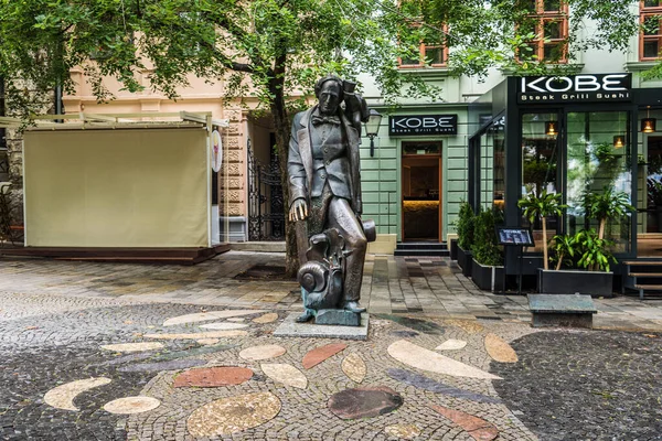 Beeld van Hans Christian Andersen in Bratislava — Stockfoto