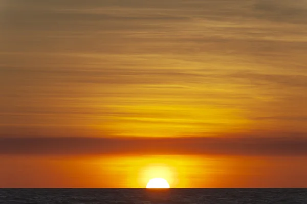 HERMOSO SUNSET DE NARANJA — Foto de Stock