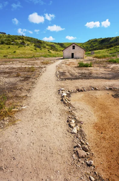 Ruínas de pedra abandonadas — Fotografia de Stock