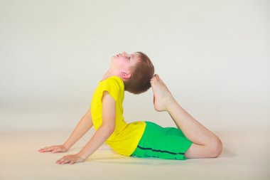 dhanurasana yoga çocuk