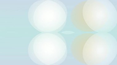 Açık mavi arkaplana karşı pastel renklerde bulanık şekiller serisi