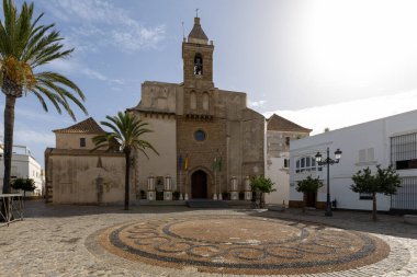 Eski ve güzel Katolik Kilisesi, Parroquia Nuestra Seora de la O, Agrupacion Parroquial Virgen de la Merceds, Rota, Cdiz, Endülüs, İspanya.