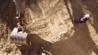 Dünya kazma işlemi