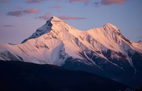 Sabahları dağ manzarası