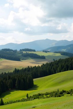Dağların güzel manzarası