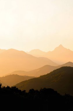 Dağların güzel manzarası