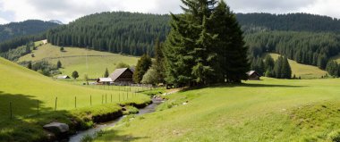 Dağların güzel manzarası