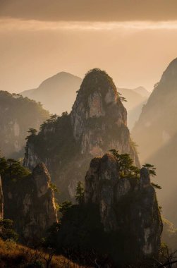 Dağların güzel manzarası